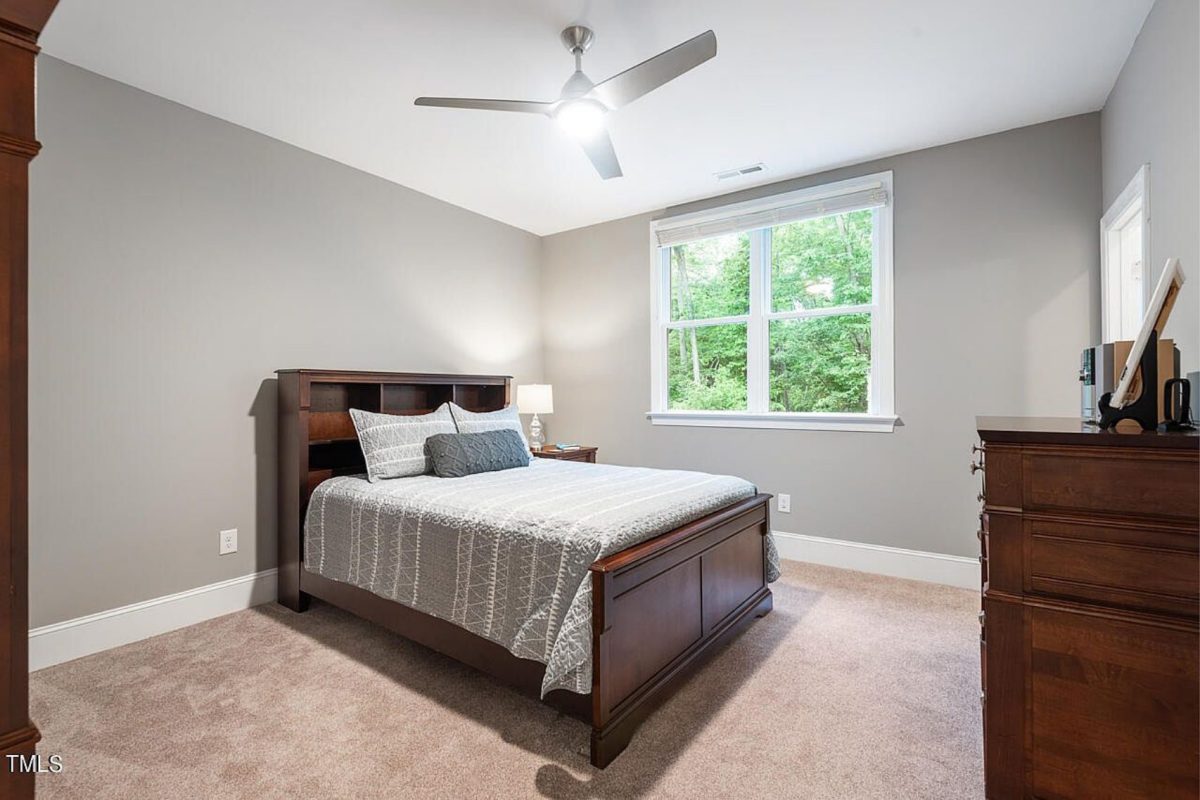 Elegant house Floor Plan: CAD Blueprint with Modern Designs