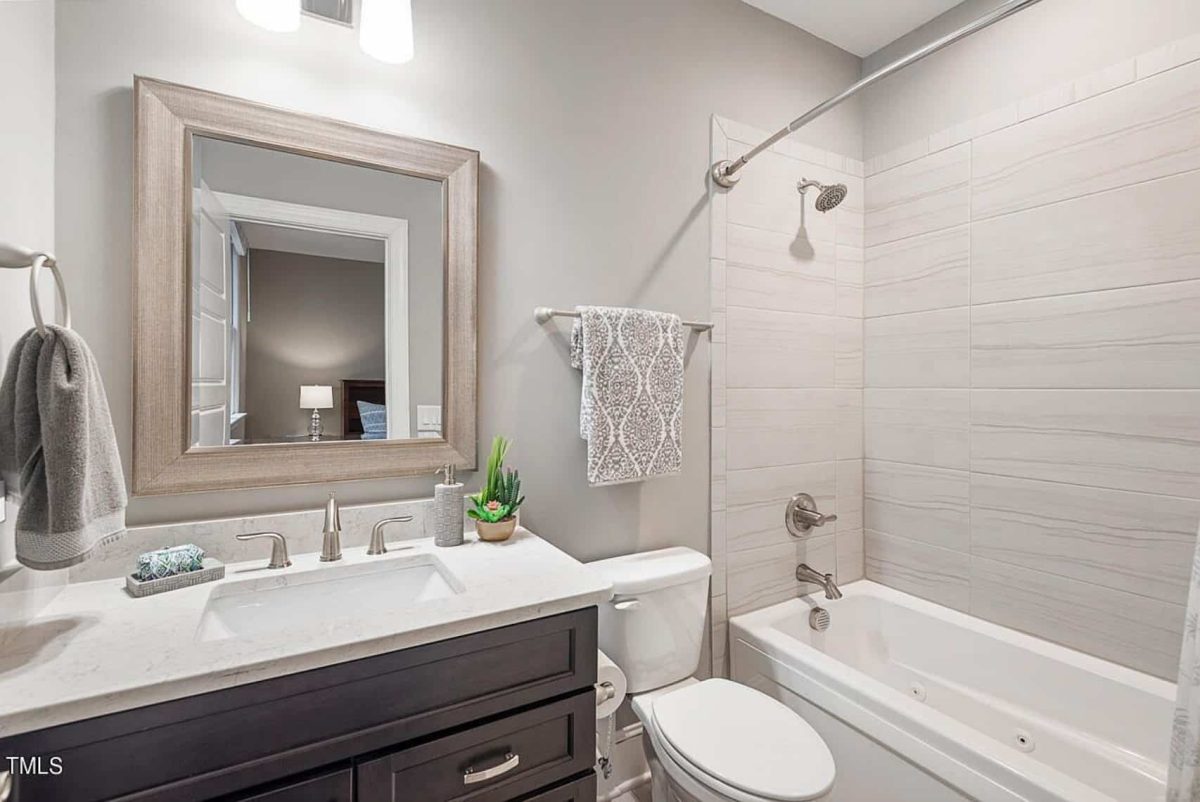 Elegant house Floor Plan: CAD Blueprint with Modern Designs