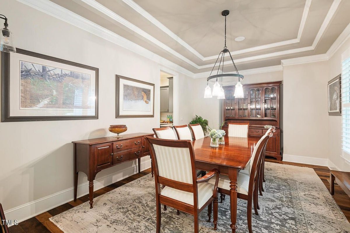 Elegant house Floor Plan: CAD Blueprint with Modern Designs