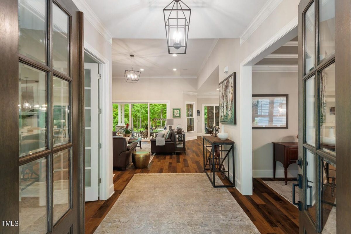 Elegant house Floor Plan: CAD Blueprint with Modern Designs