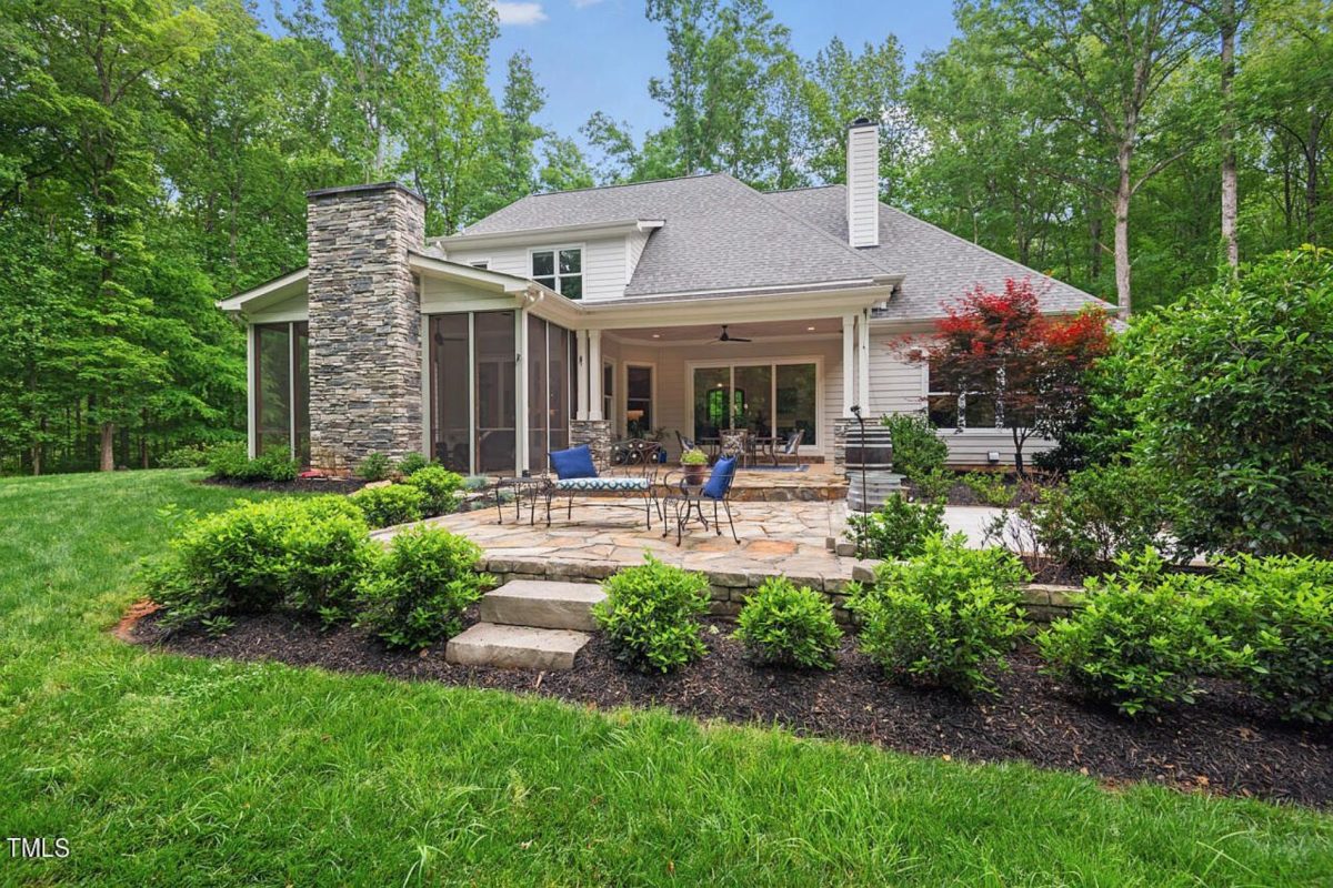 Elegant house Floor Plan: CAD Blueprint with Modern Designs