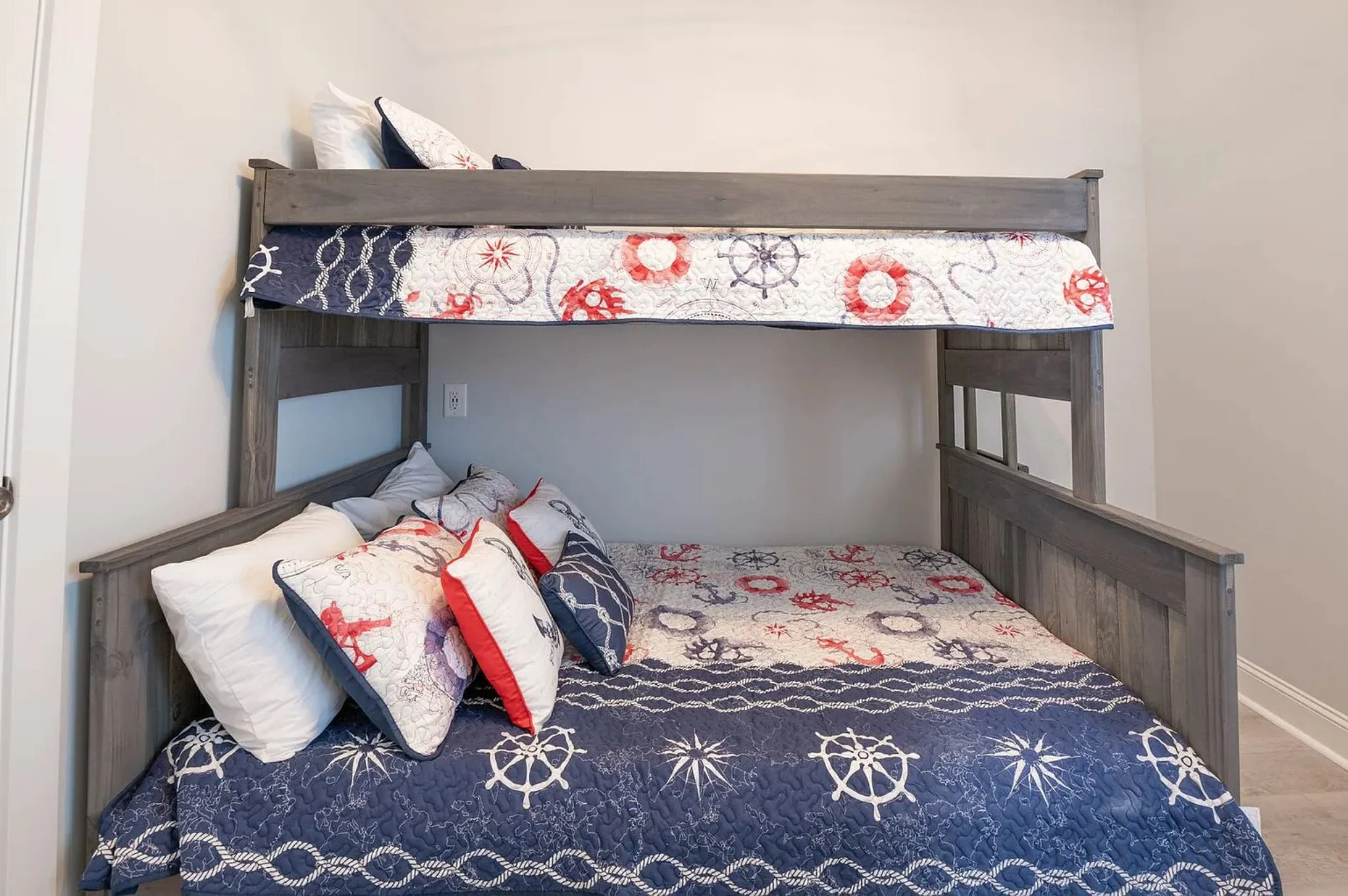 19-1073 HOUSE PLAN - 3-Story House Plan with CAD Designs & Vaulted Ceilings 27 3-Story house Plan with CAD Designs & Vaulted Ceilings