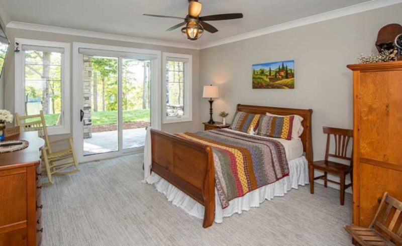 Stunning Craftsman house Plan with 5 Bedrooms and Full Blueprint