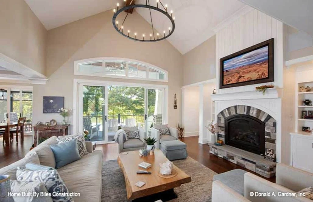 Stunning Craftsman house Plan with 5 Bedrooms and Full Blueprint