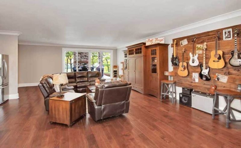 Stunning Craftsman house Plan with 5 Bedrooms and Full Blueprint