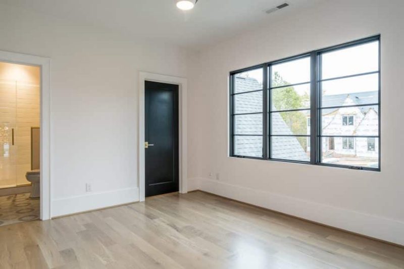 Luxury house Plan with 6 Bedrooms, 7 Baths, and 3 Stories