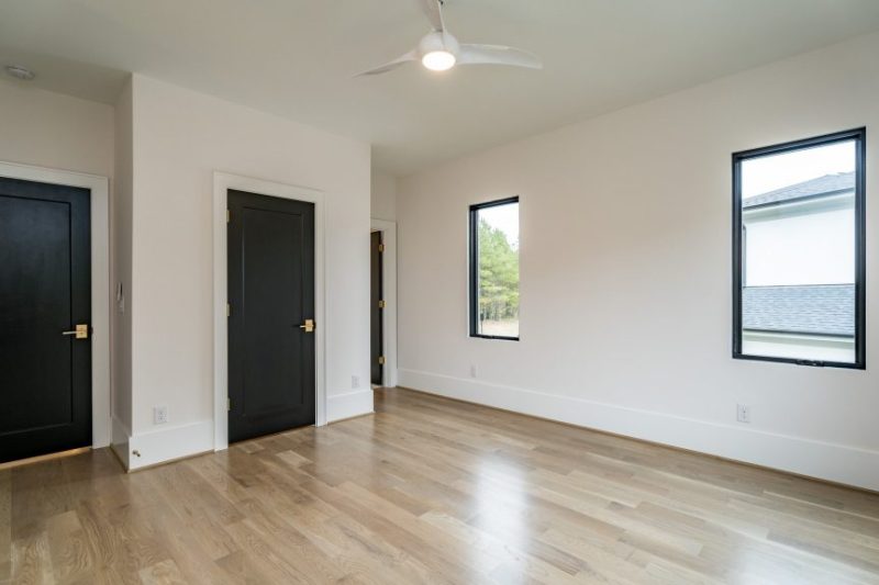 Luxury house Plan with 6 Bedrooms, 7 Baths, and 3 Stories