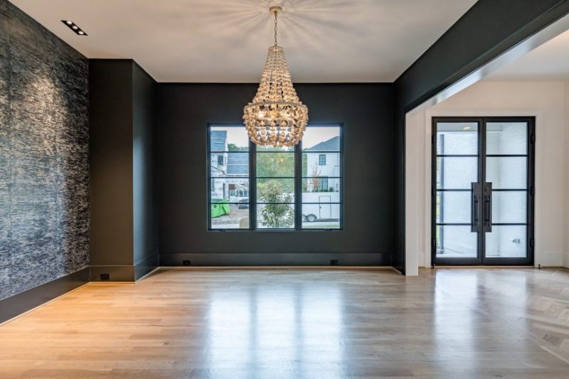 Luxury house Plan with 6 Bedrooms, 7 Baths, and 3 Stories