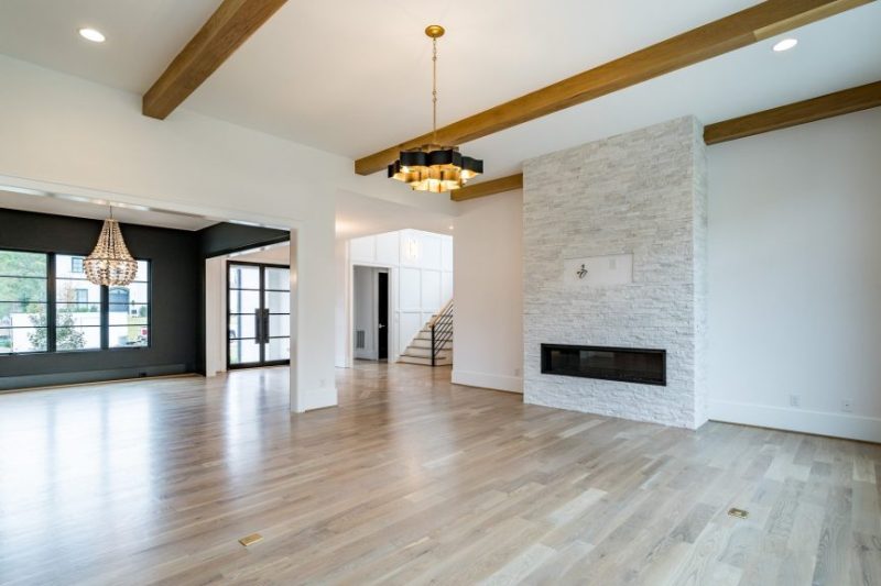 Luxury house Plan with 6 Bedrooms, 7 Baths, and 3 Stories