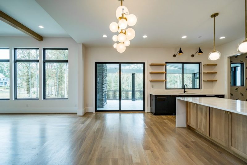 Luxury house Plan with 6 Bedrooms, 7 Baths, and 3 Stories