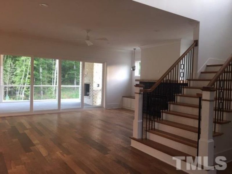 Spacious house Plan with 4 Bedrooms: Floor Plan & Designs