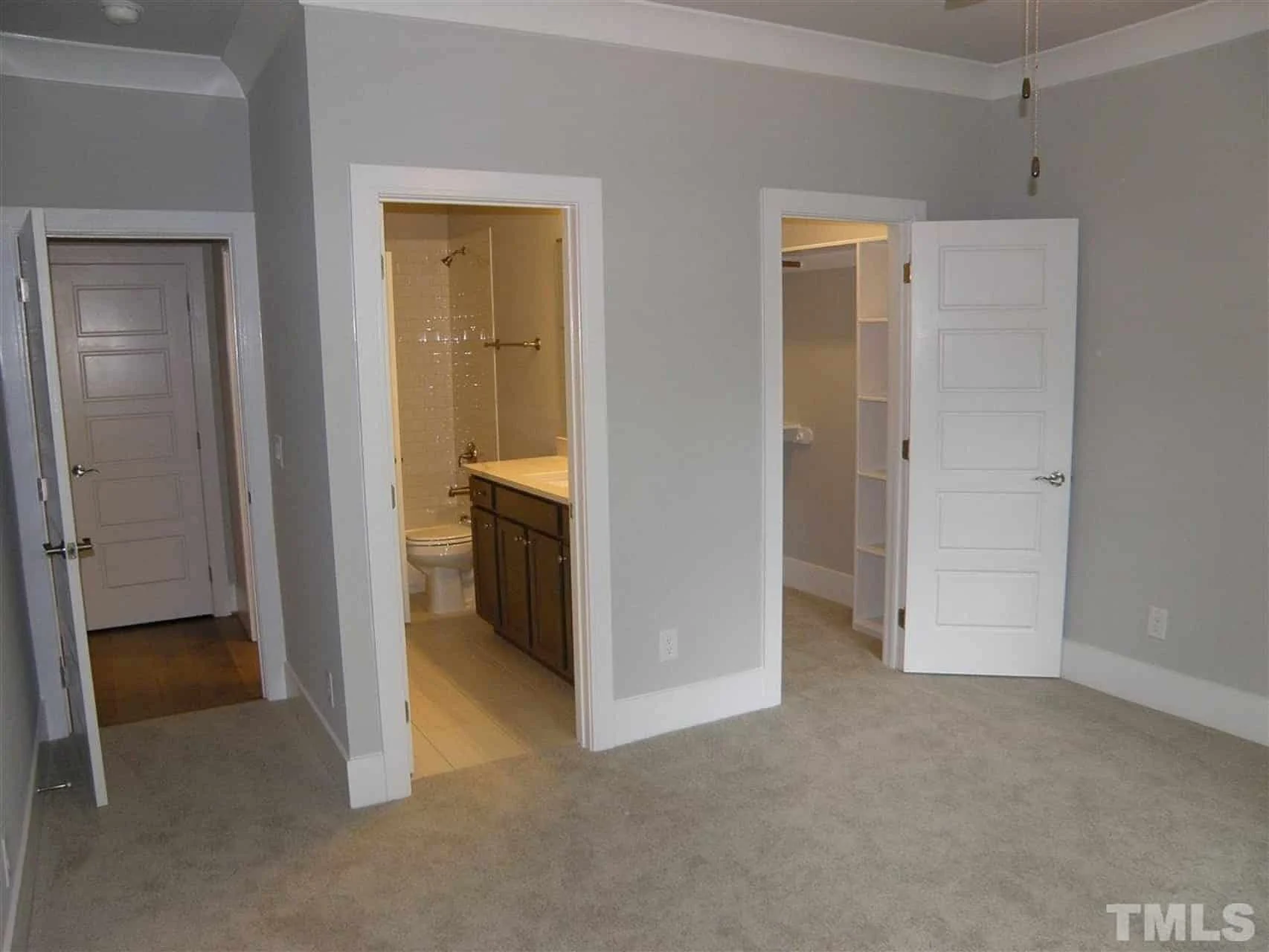 18-1876 HOUSE PLAN - Beautiful Traditional House Floor Plan with CAD Designs 21 Beautiful Traditional house Floor Plan with CAD Designs