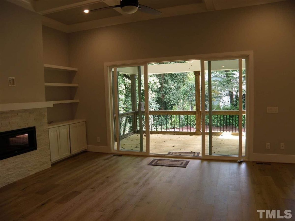 Beautiful Traditional house Floor Plan with CAD Designs