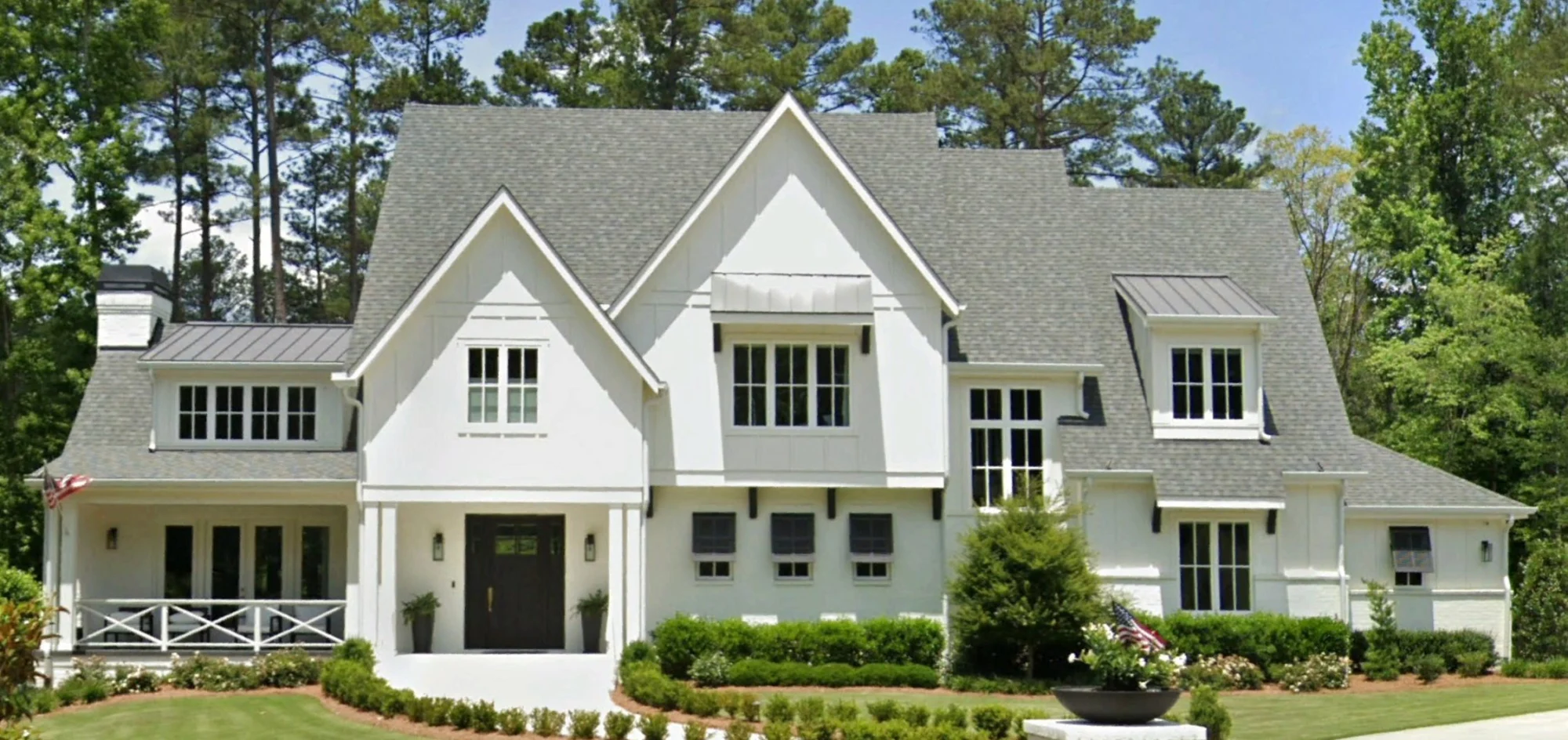 Modern Farmhouse house Plan - 2.5 Stories with 4 Bedrooms