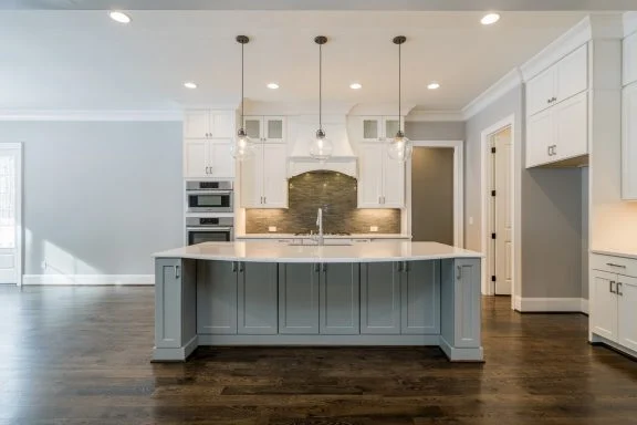 Elegant house Floor Plan with 4 Beds, 5 Baths, & CAD Designs