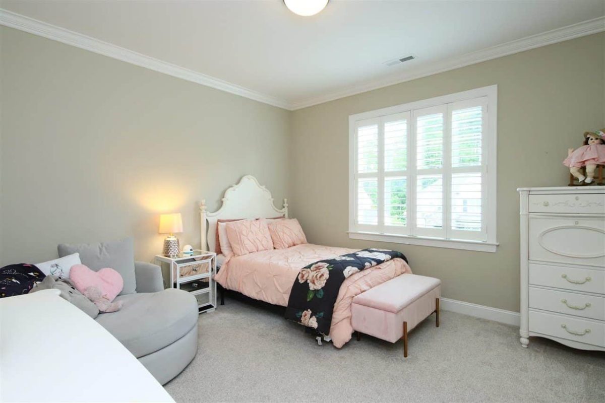 Custom house Floor Plan Blueprint with 3 Floors and 5 Bedrooms