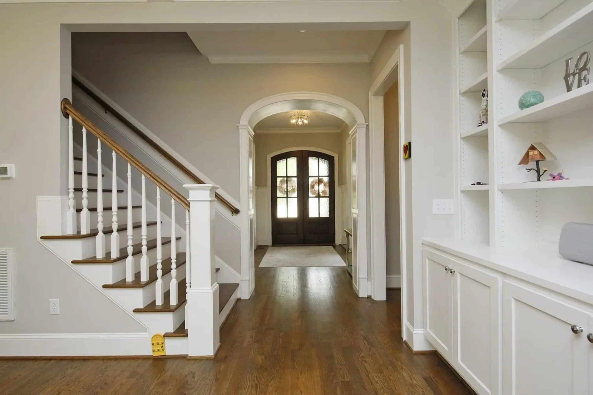 Elegant house Plan with 5 Beds, 5 Baths & Architectural CAD Designs