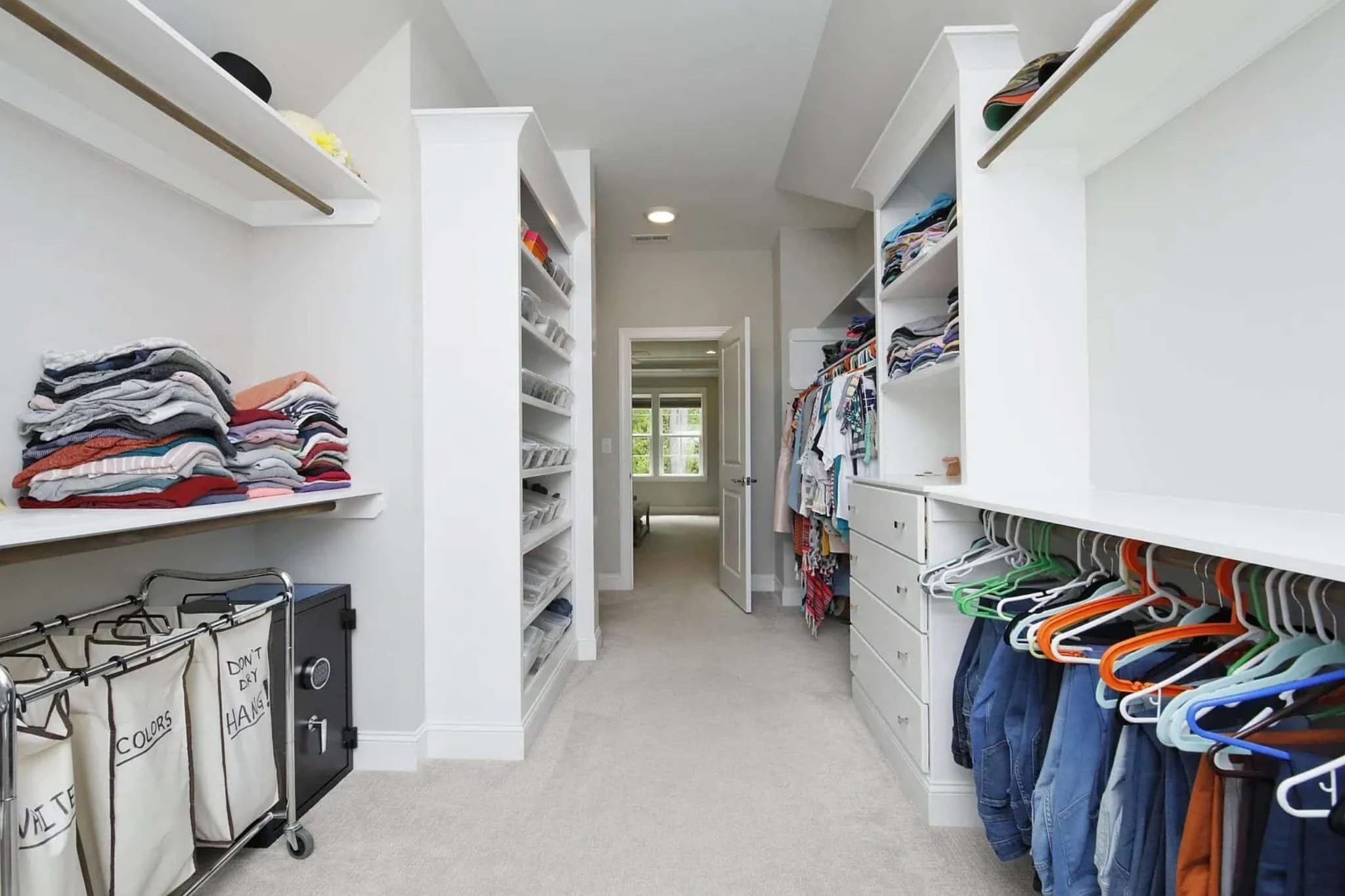 18-1048 HOUSE PLAN - Elegant House Plan with 5 Beds, 5 Baths & Architectural CAD Designs 18 Elegant house Plan with 5 Beds, 5 Baths & Architectural CAD Designs