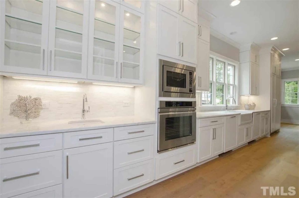 Expansive 5-Bedroom house Plan with Blueprint and CAD Designs