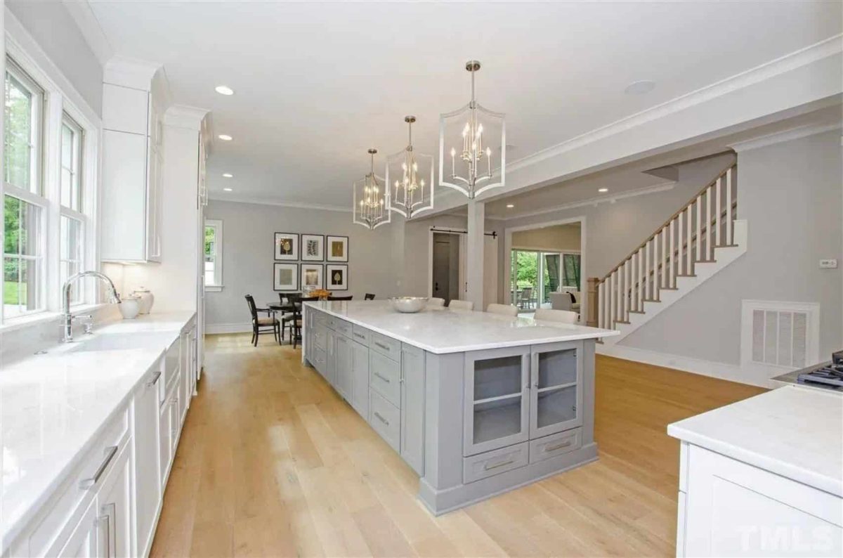 Expansive 5-Bedroom house Plan with Blueprint and CAD Designs