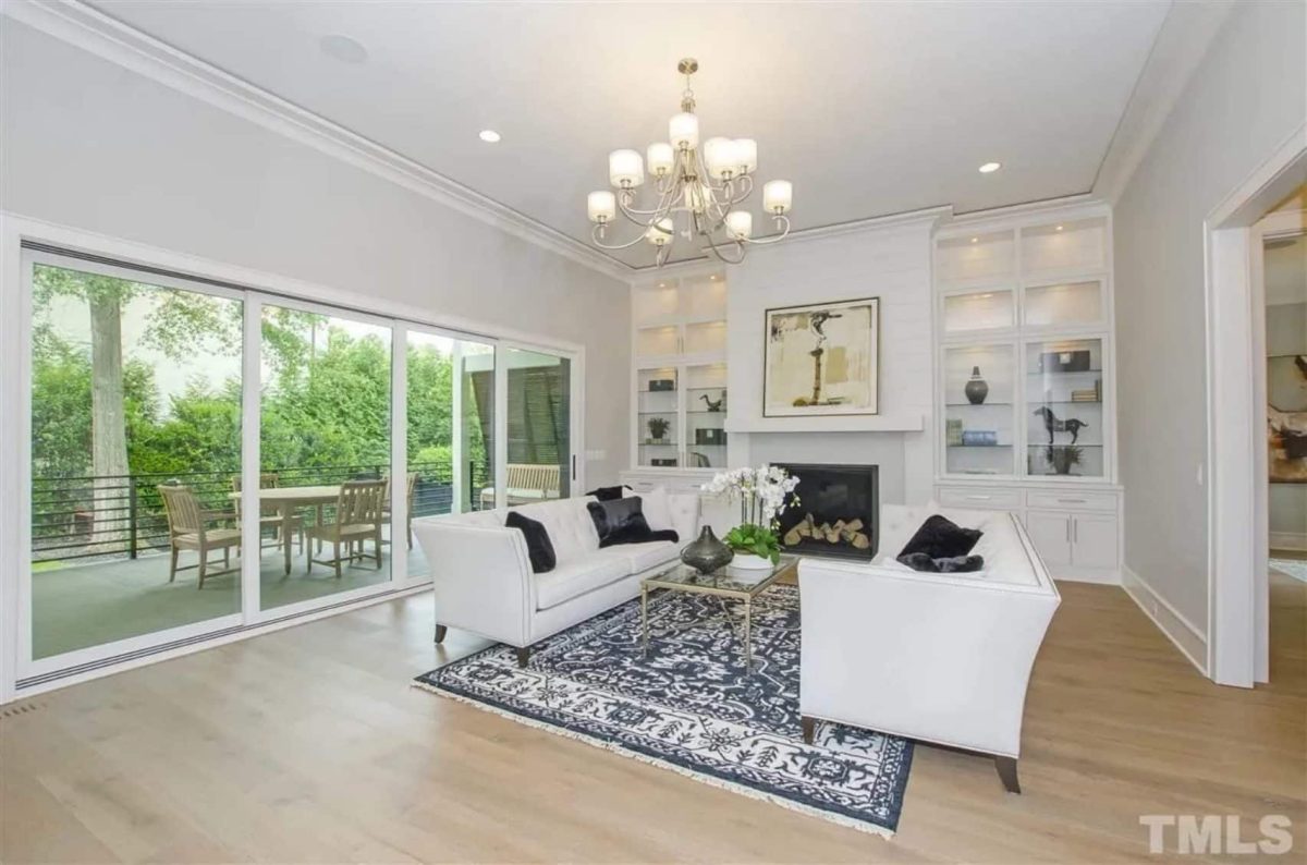 Expansive 5-Bedroom house Plan with Blueprint and CAD Designs