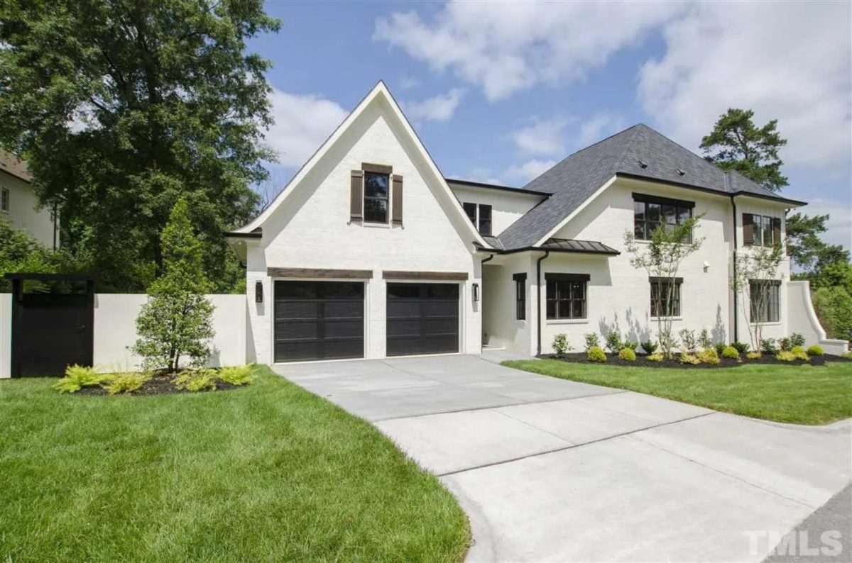 Expansive 5-Bedroom house Plan with Blueprint and CAD Designs