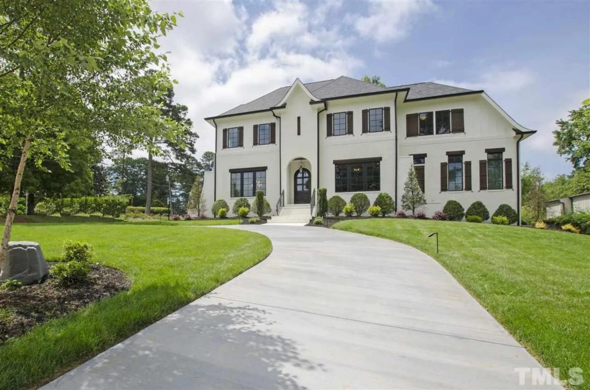 Expansive 5-Bedroom house Plan with Blueprint and CAD Designs