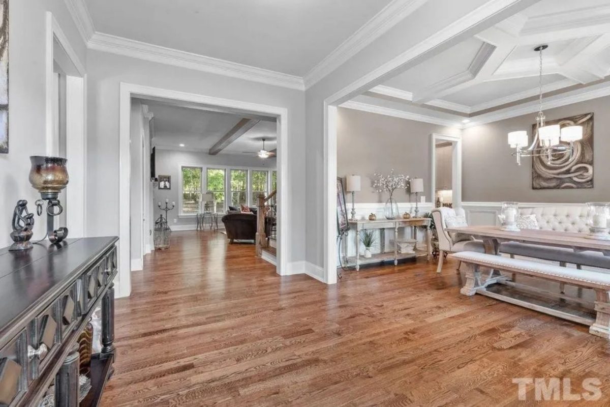 Beautiful Craftsman house Plan with 3 Floors, 5 Bedrooms, and Detailed Blueprint Designs