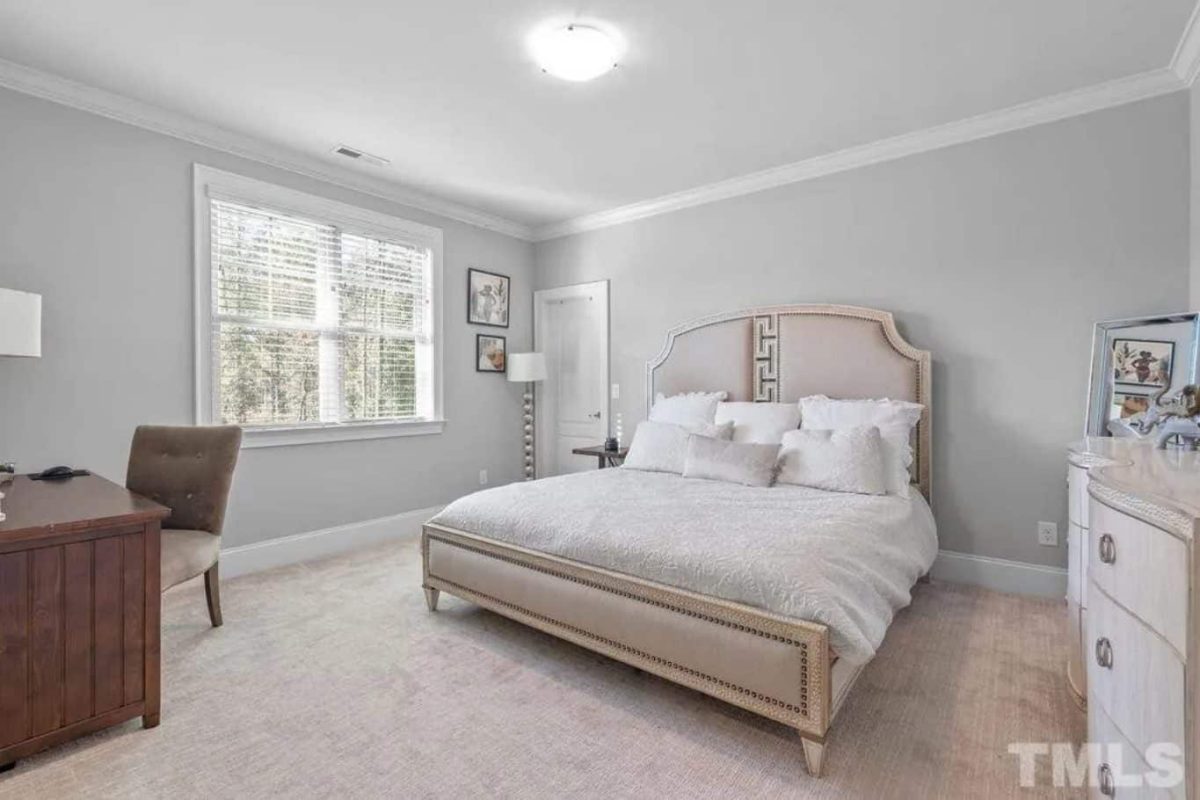 Beautiful Craftsman house Plan with 3 Floors, 5 Bedrooms, and Detailed Blueprint Designs