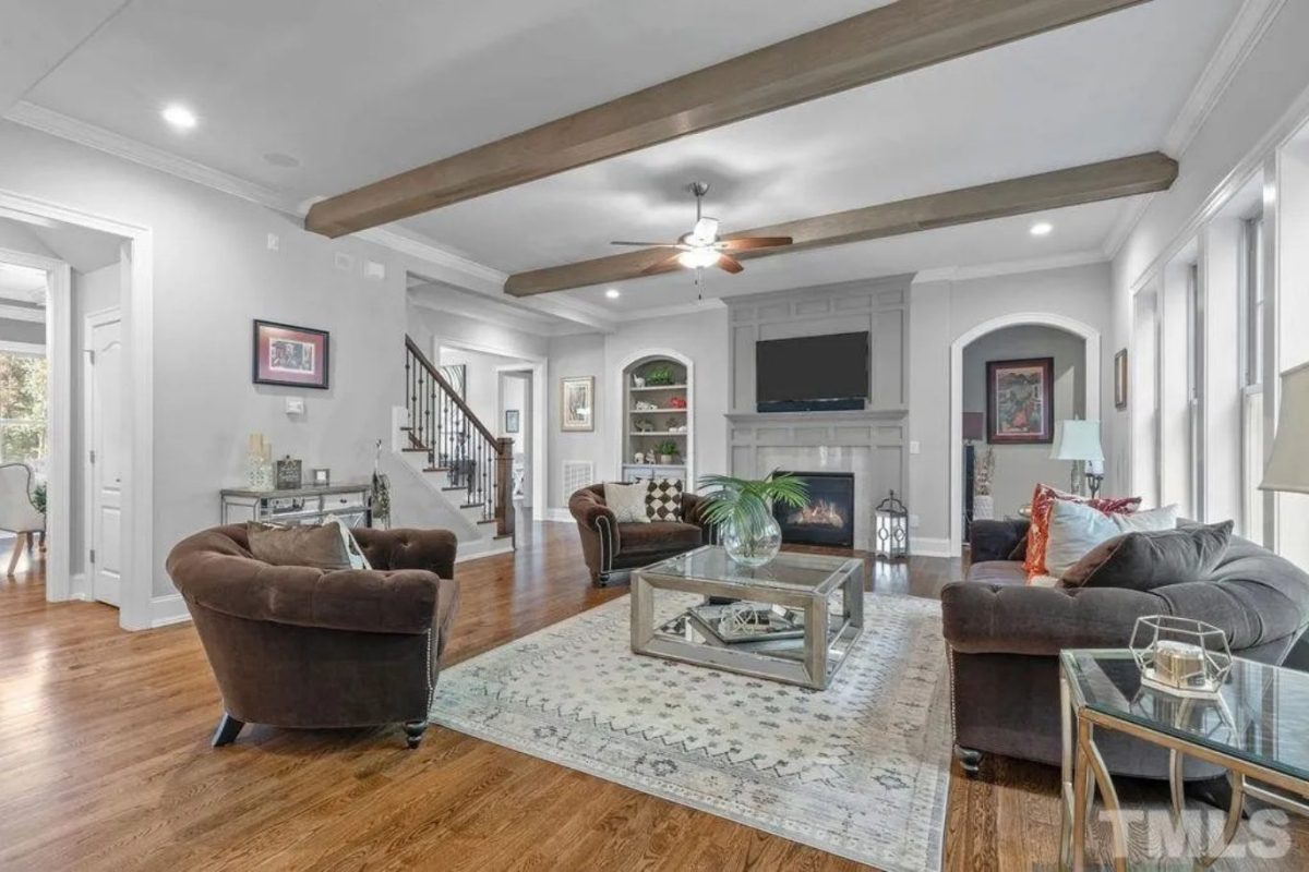 Beautiful Craftsman house Plan with 3 Floors, 5 Bedrooms, and Detailed Blueprint Designs