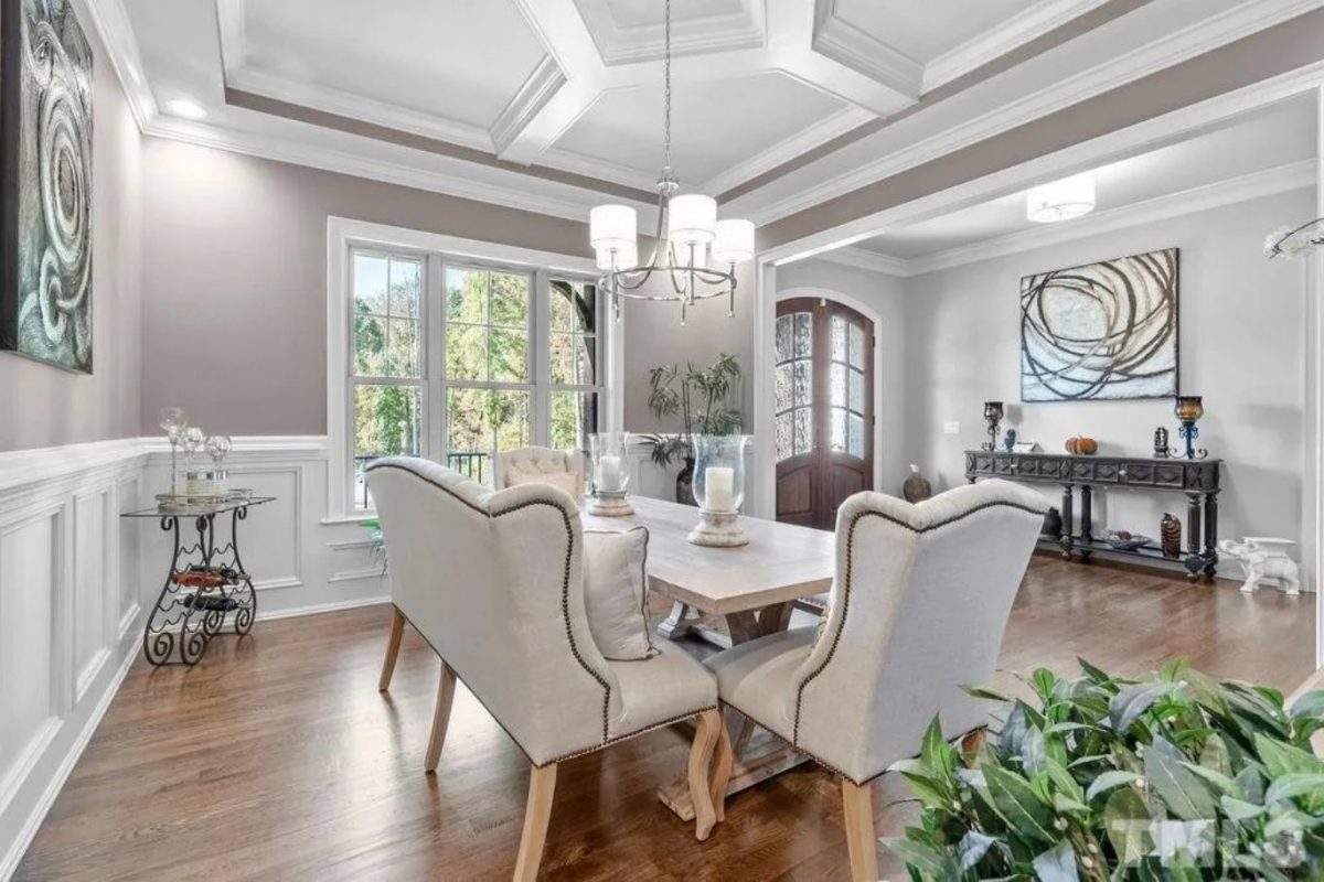 Beautiful Craftsman house Plan with 3 Floors, 5 Bedrooms, and Detailed Blueprint Designs