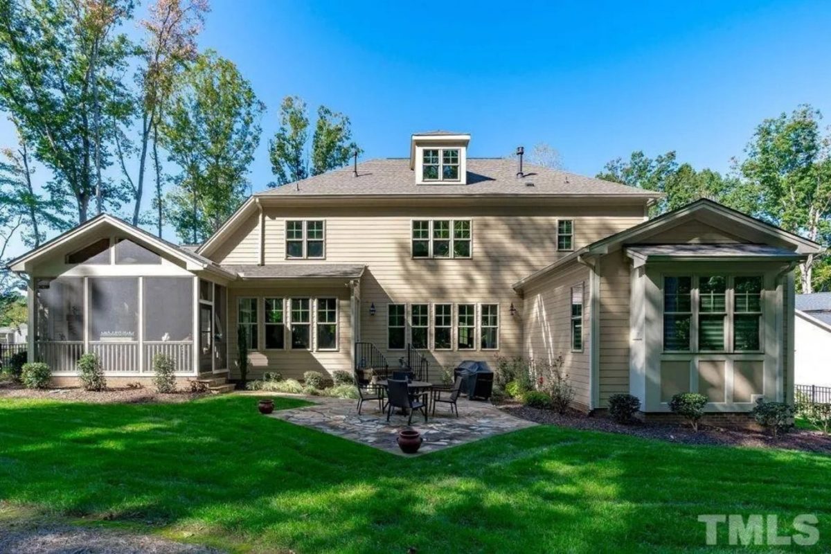 Beautiful Craftsman house Plan with 3 Floors, 5 Bedrooms, and Detailed Blueprint Designs