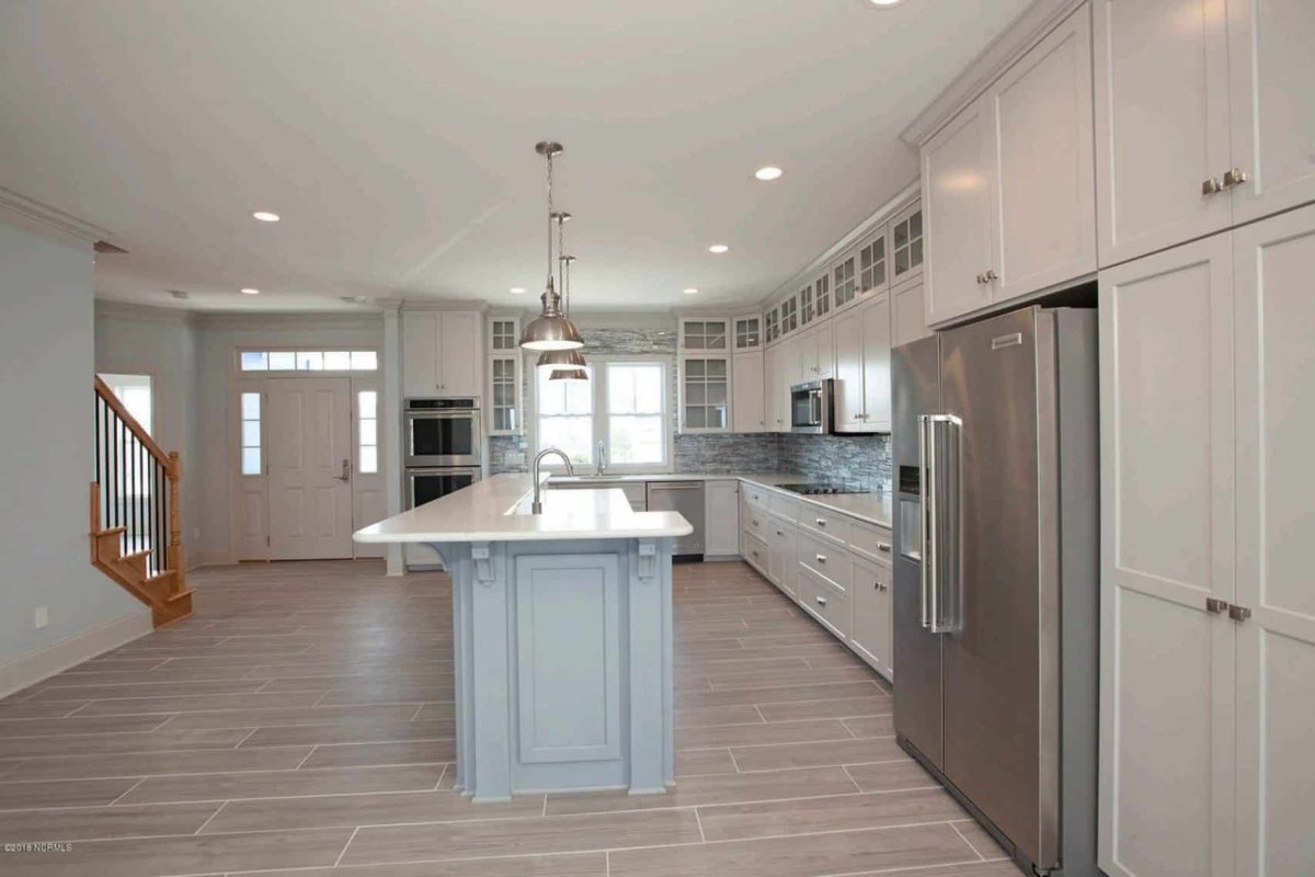 Modern house Plan with 7 Bedrooms and Spacious Floor Designs