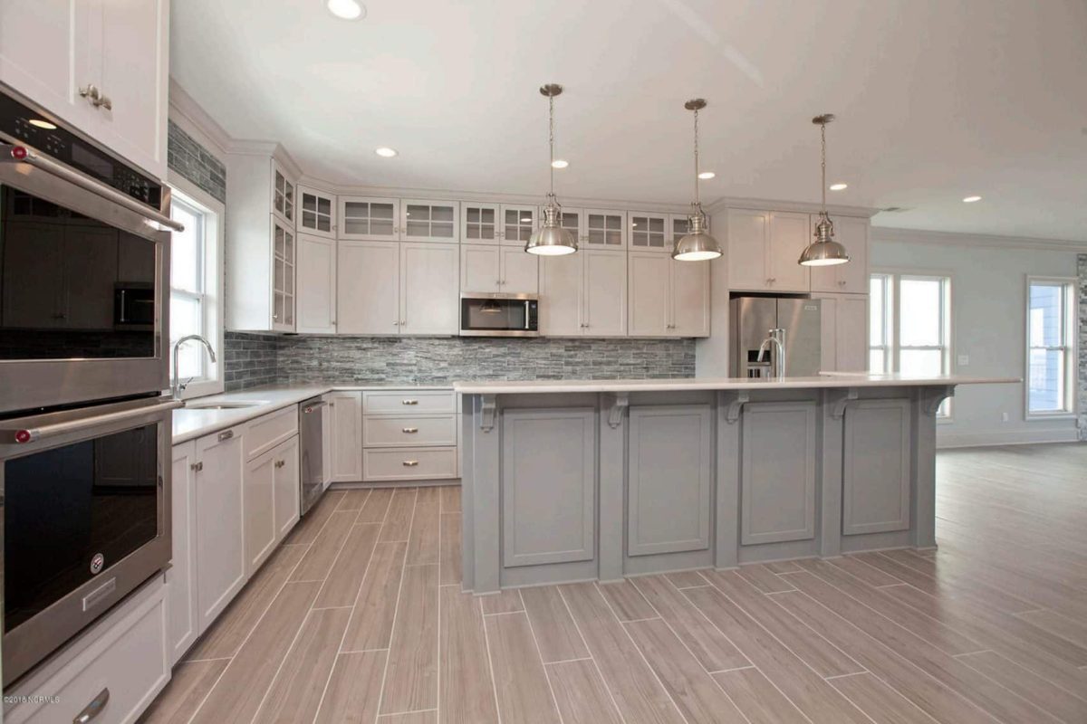 Modern house Plan with 7 Bedrooms and Spacious Floor Designs