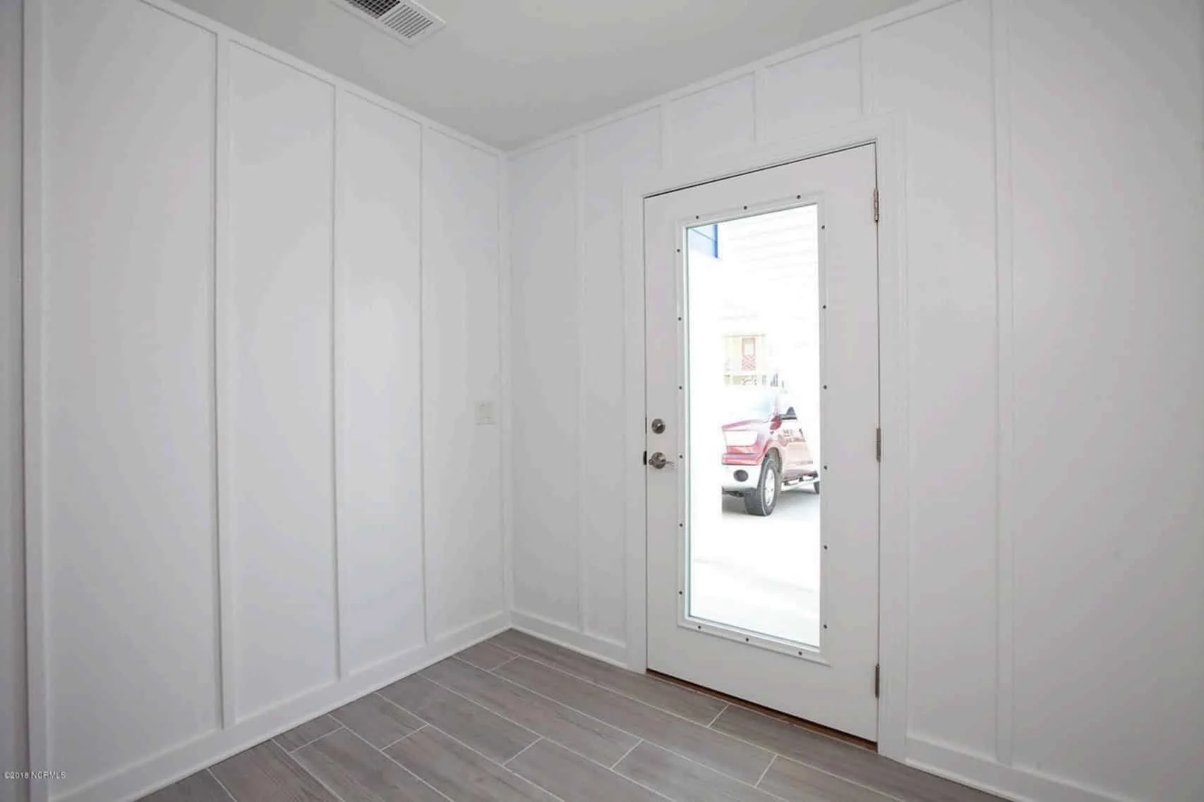 Modern house Plan with 7 Bedrooms and Spacious Floor Designs