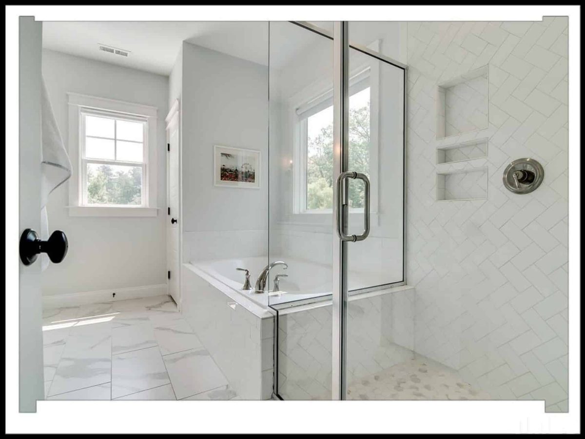 Traditional house Plan with 2.5 Stories, 4 Beds, and CAD Blueprint