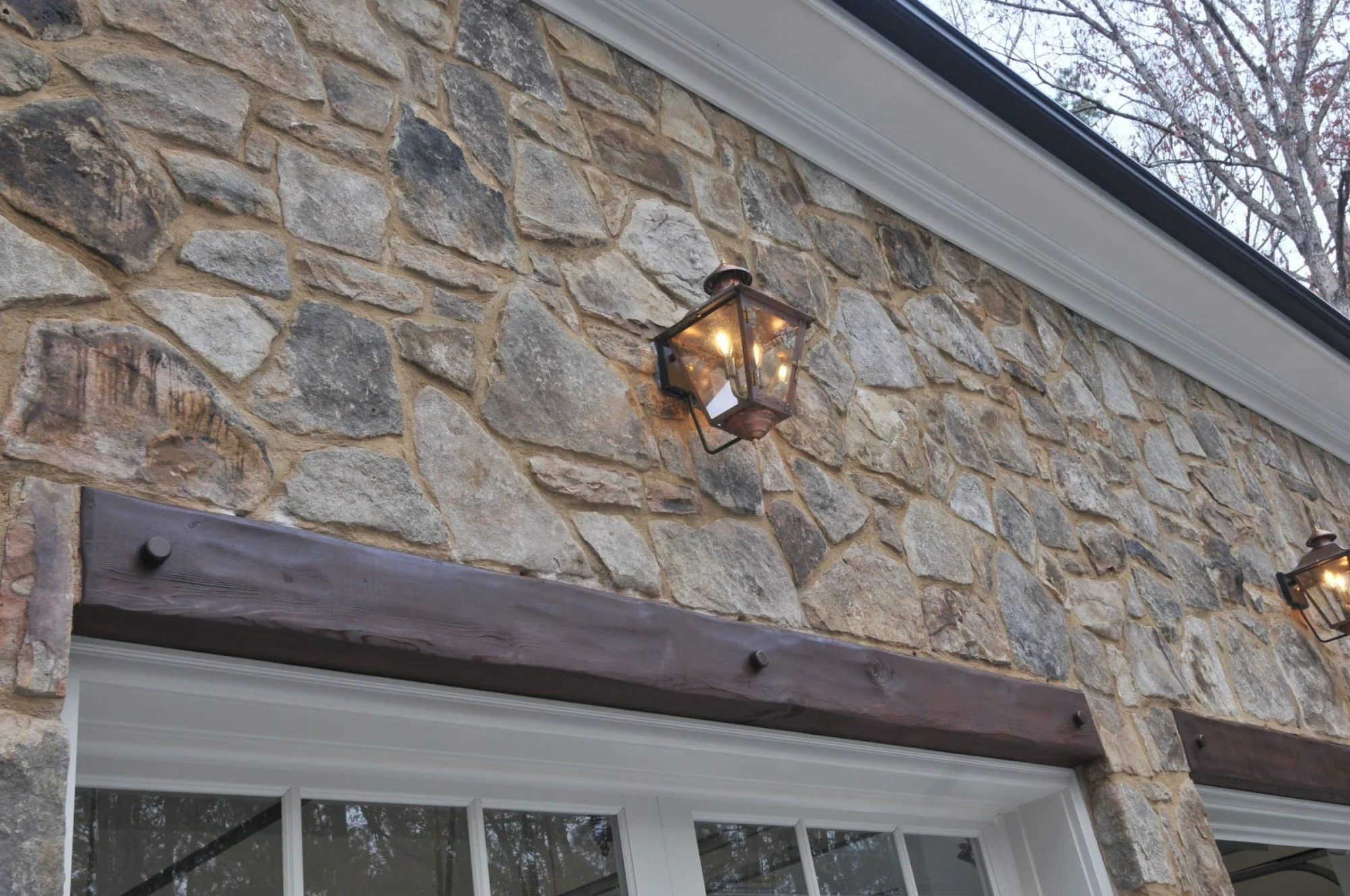 Elegant Traditional house Design with Detailed Floor Plan