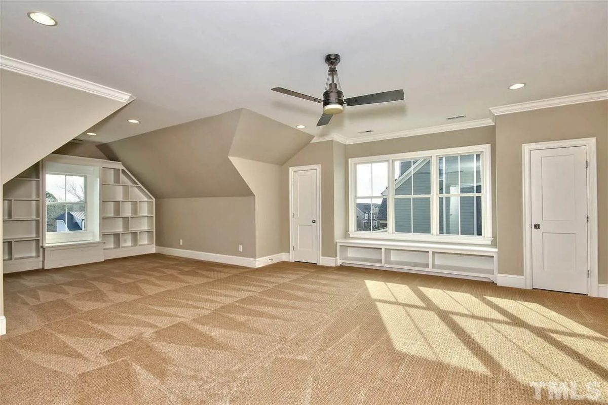 Luxurious house Floor Plan with Detailed CAD Designs & Blueprint