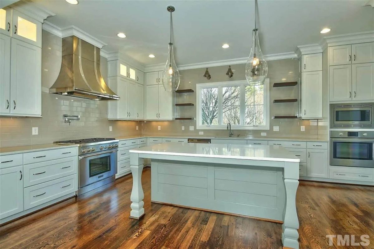 Luxurious house Floor Plan with Detailed CAD Designs & Blueprint