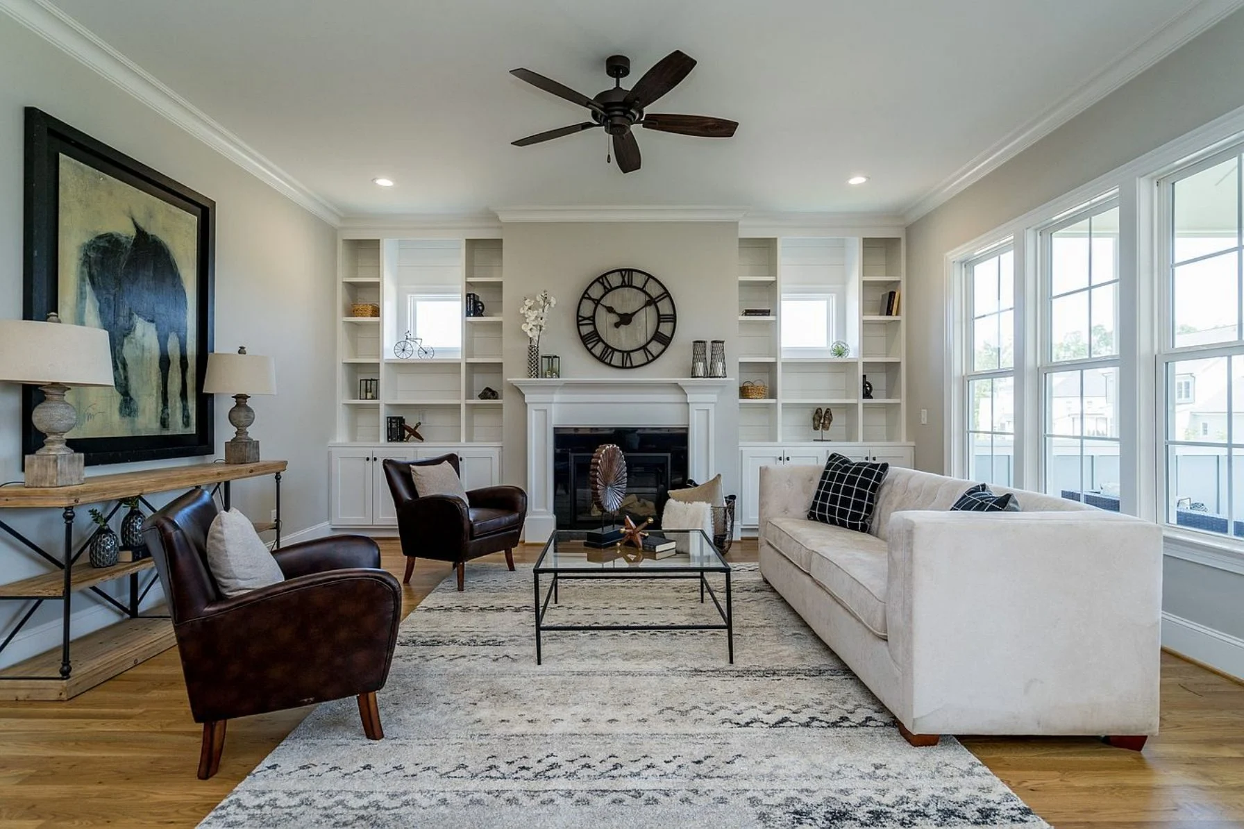Gorgeous house Floor Plan with Craftsman Design
