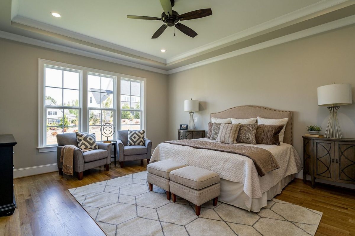 Gorgeous house Floor Plan with Craftsman Design