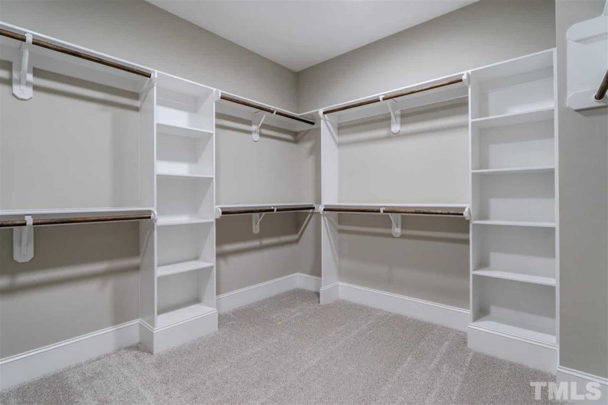 Beautiful 2-Story house Plan with CAD Blueprints & Designs