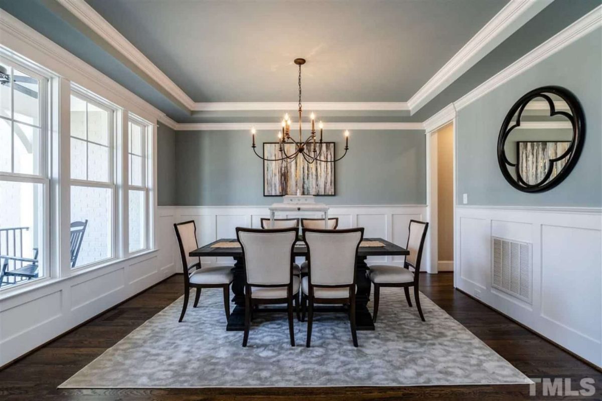 Beautiful 2-Story house Plan with CAD Blueprints & Designs