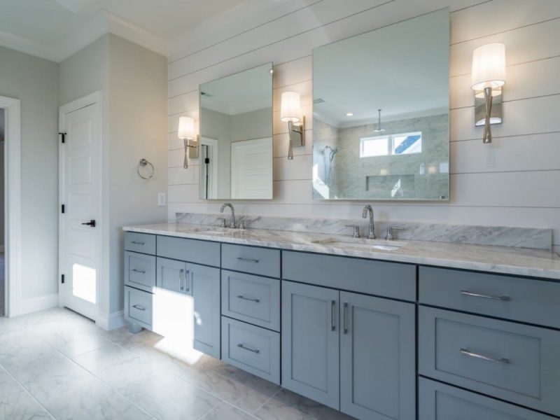 Modern Craftsman house Plan - 3, 978 Sq. Ft., 4 Beds, 2.5-Story