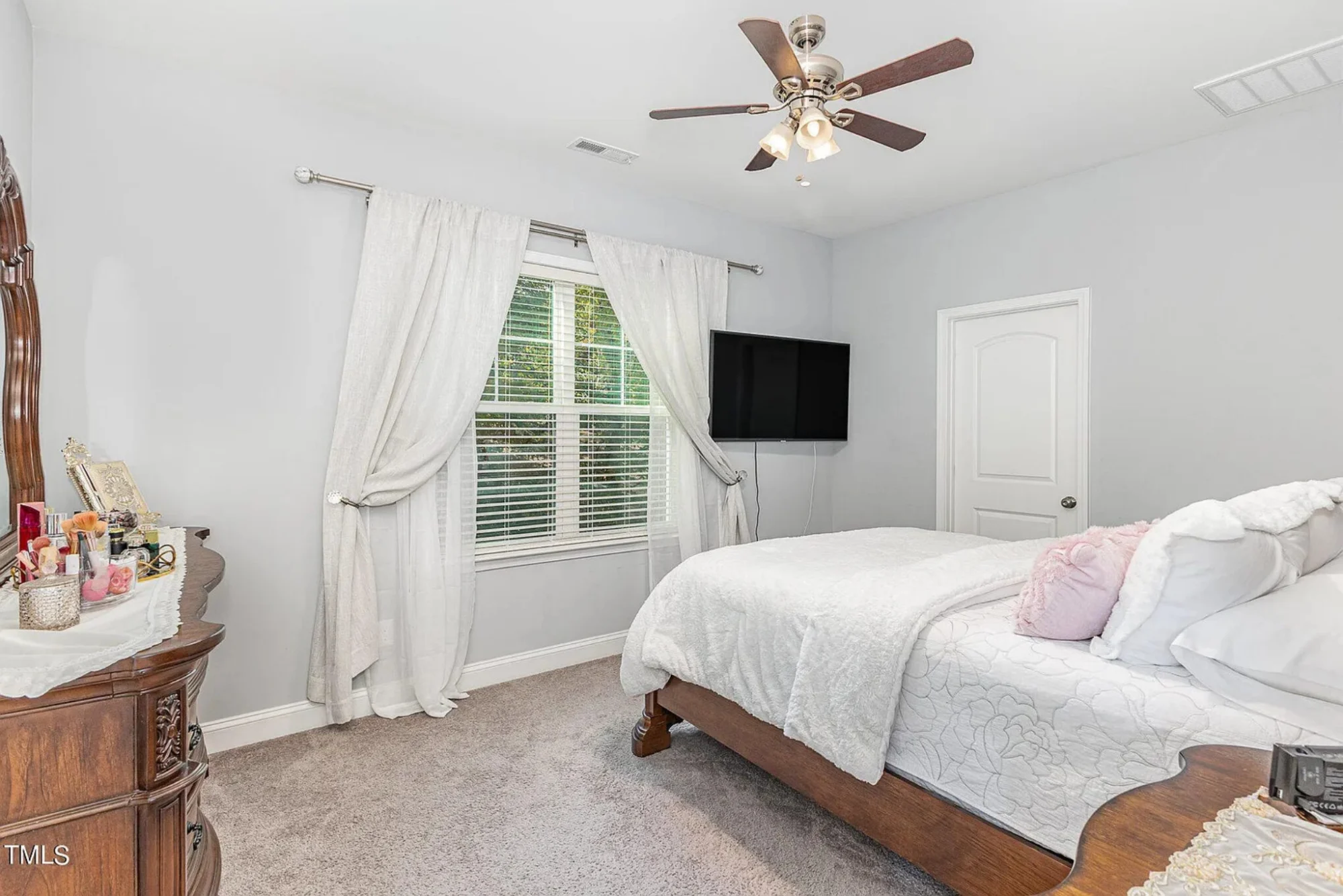 Beautiful Traditional house Plan with CAD Architecture Designs