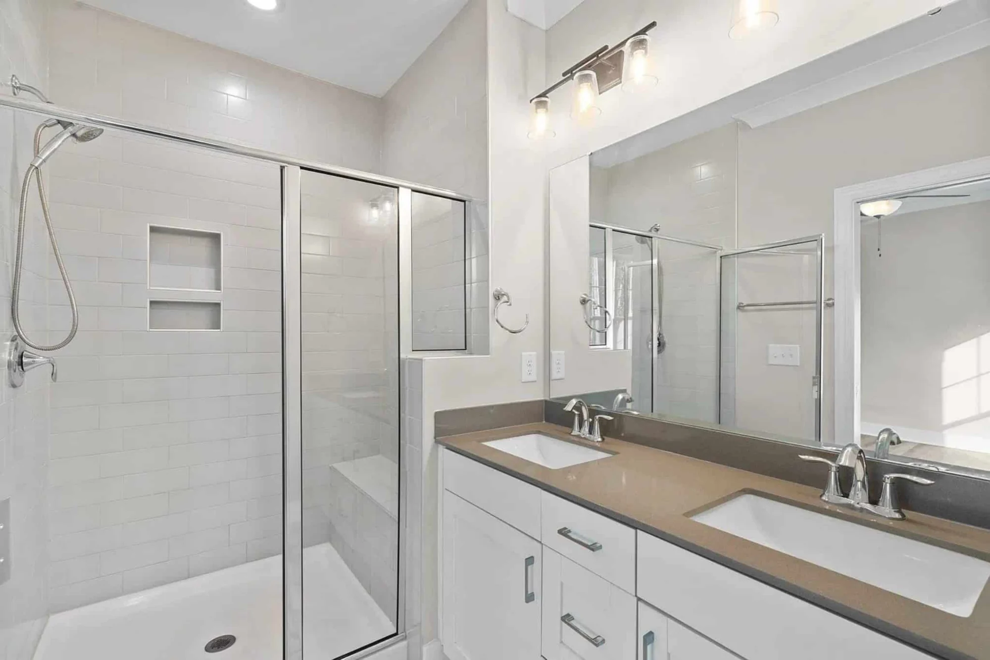 Stunning house Plan with Detailed Floor Plan and CAD Designs