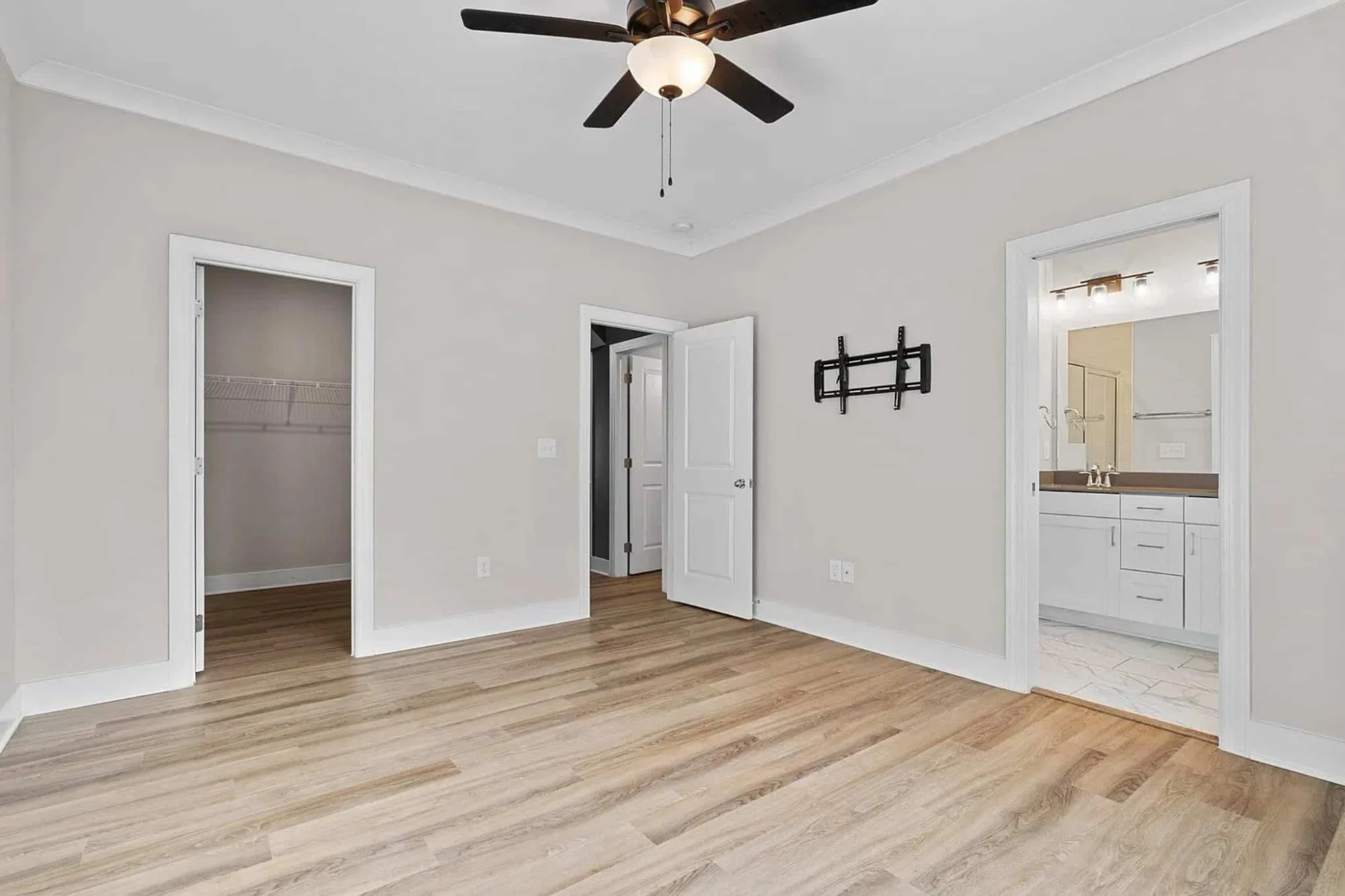 Stunning house Plan with Detailed Floor Plan and CAD Designs