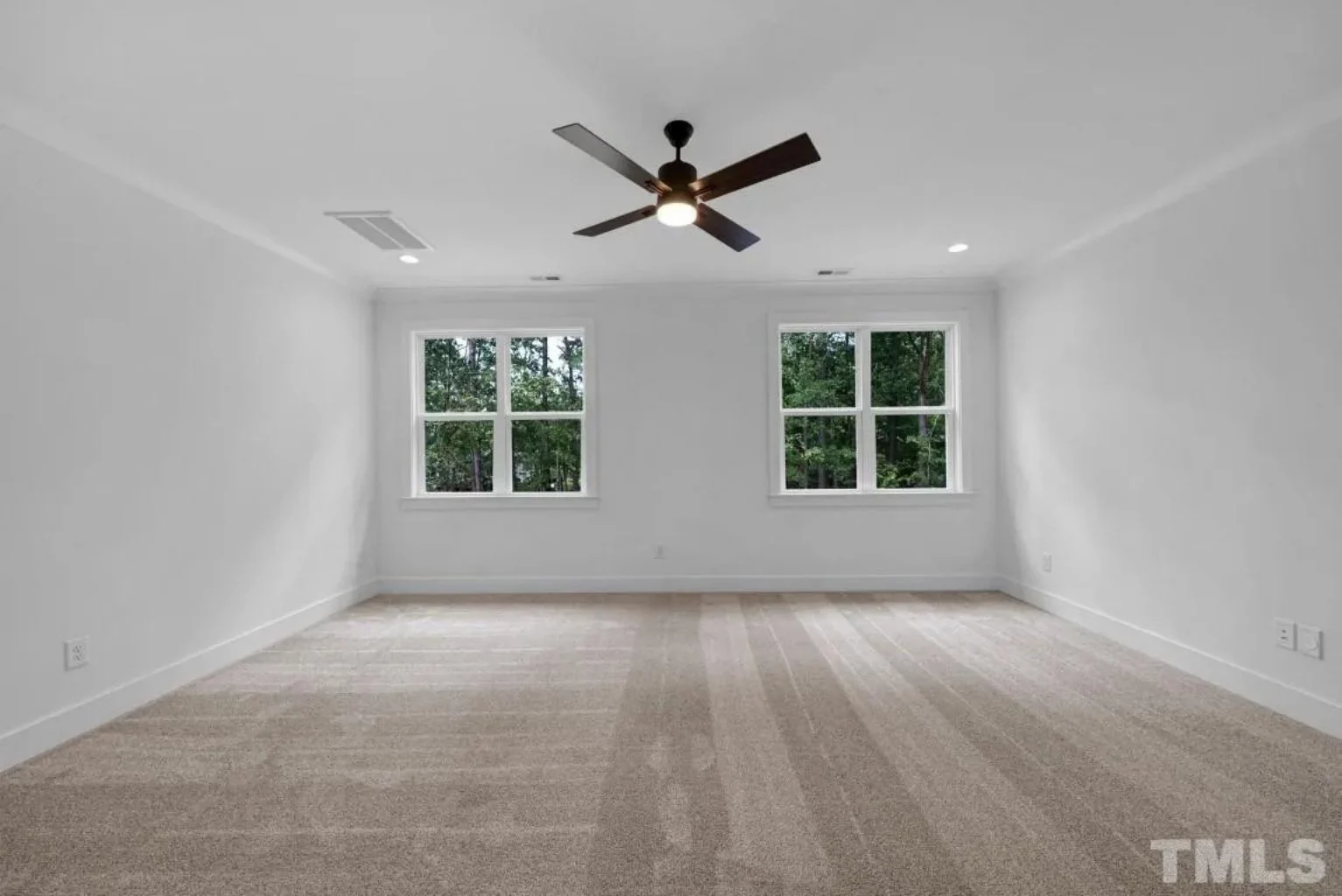 20-1846B HOUSE PLAN - Spacious Traditional House Plan with Detailed Floor Designs 36 Spacious Traditional house Plan with Detailed Floor Designs