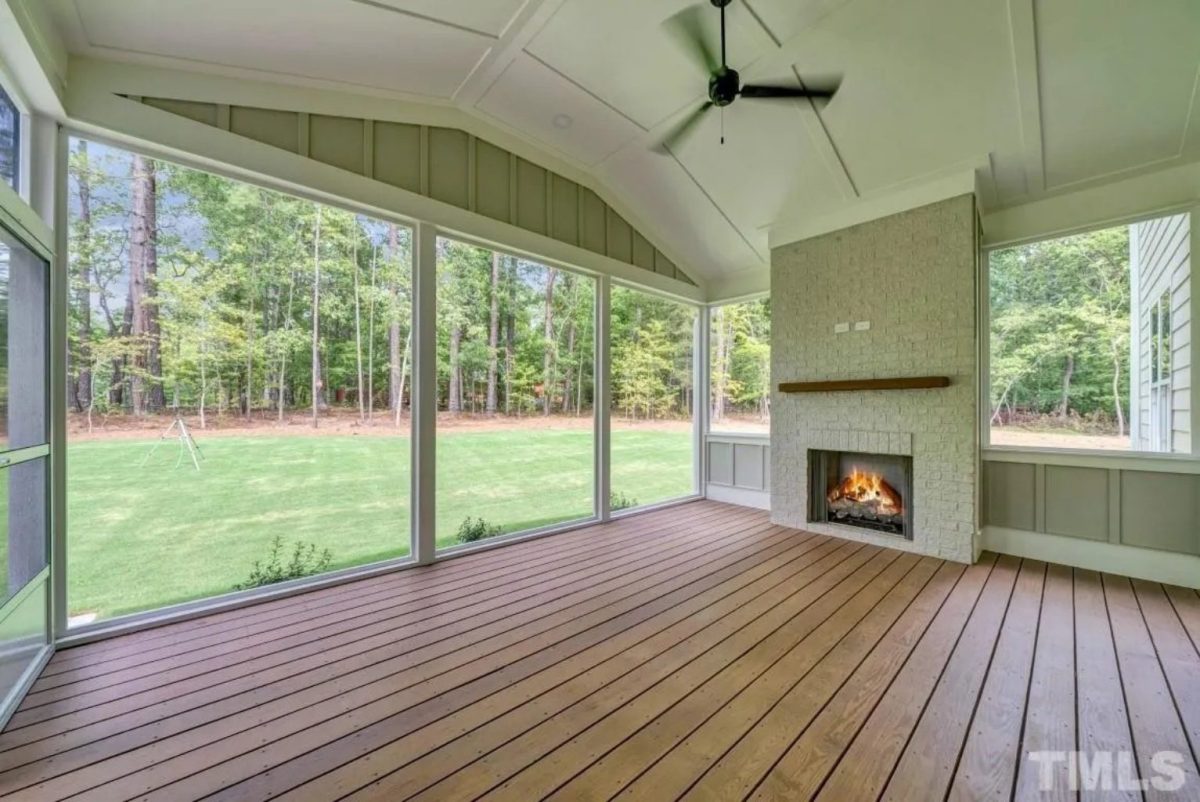 Spacious Traditional house Plan with Detailed Floor Designs