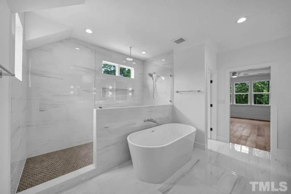 Spacious Traditional house Plan with Detailed Floor Designs